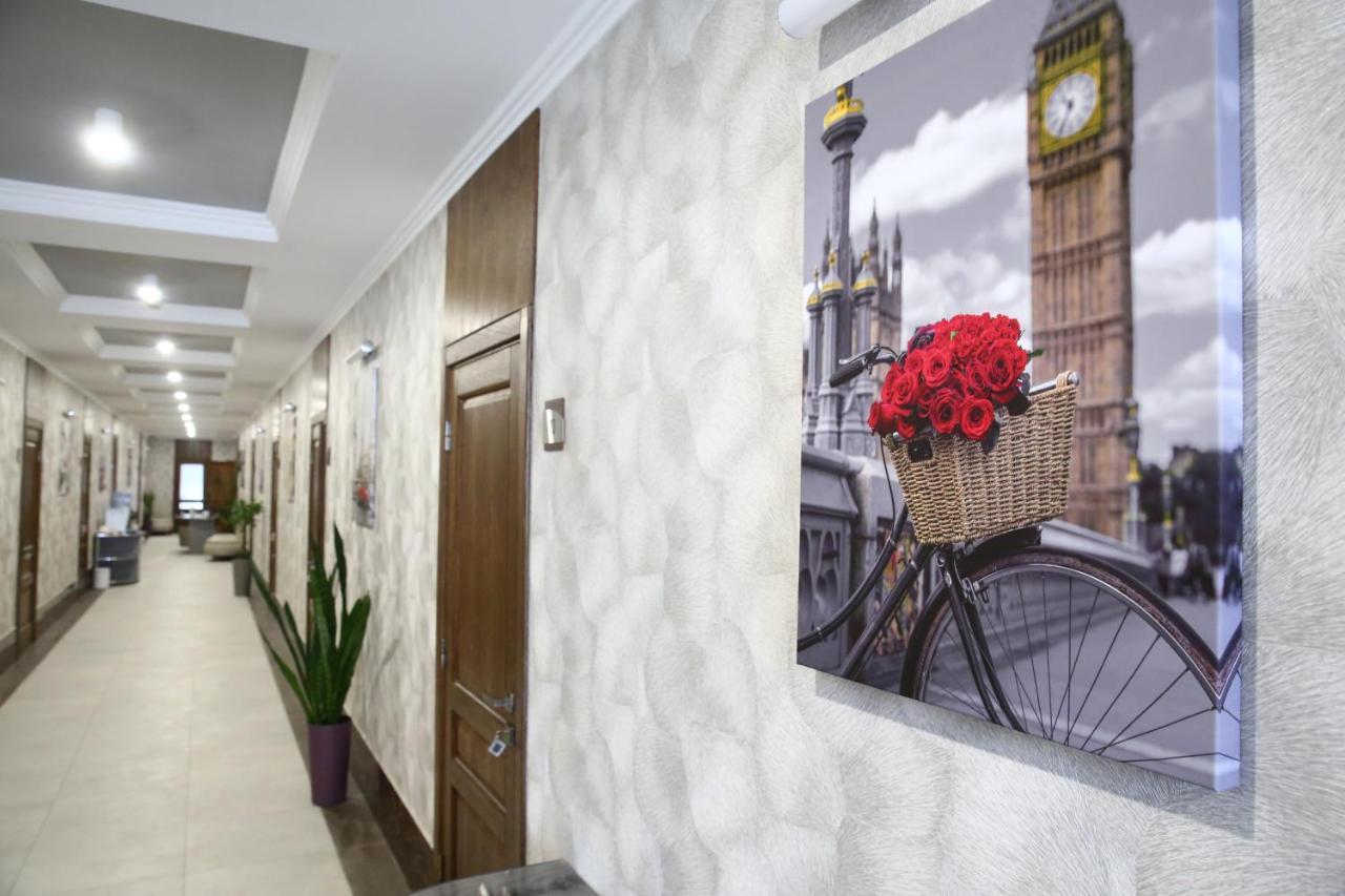 Львівський Hotel ภายนอก รูปภาพ
