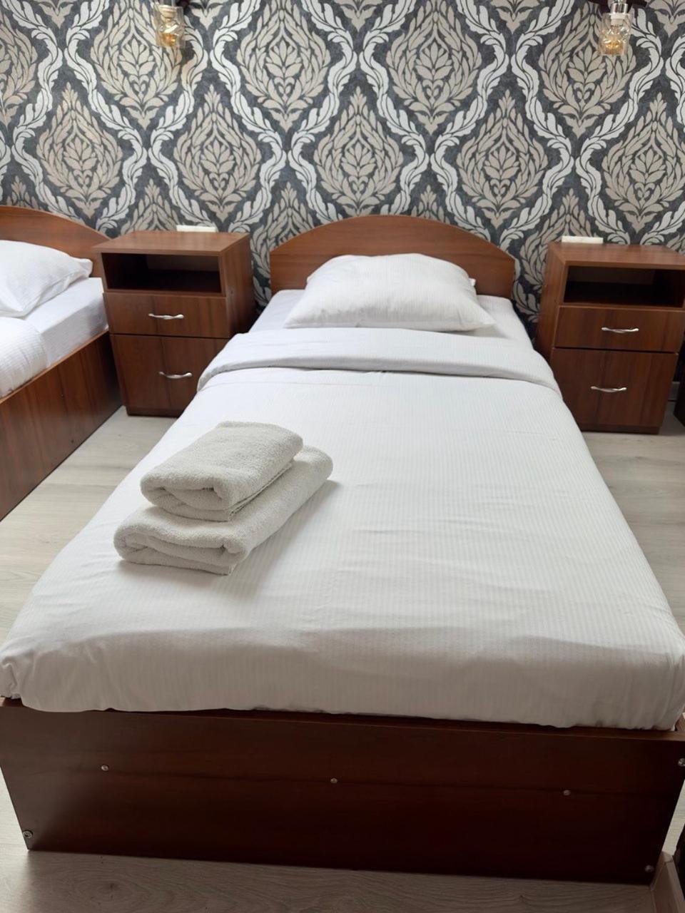 Львівський Hotel ภายนอก รูปภาพ