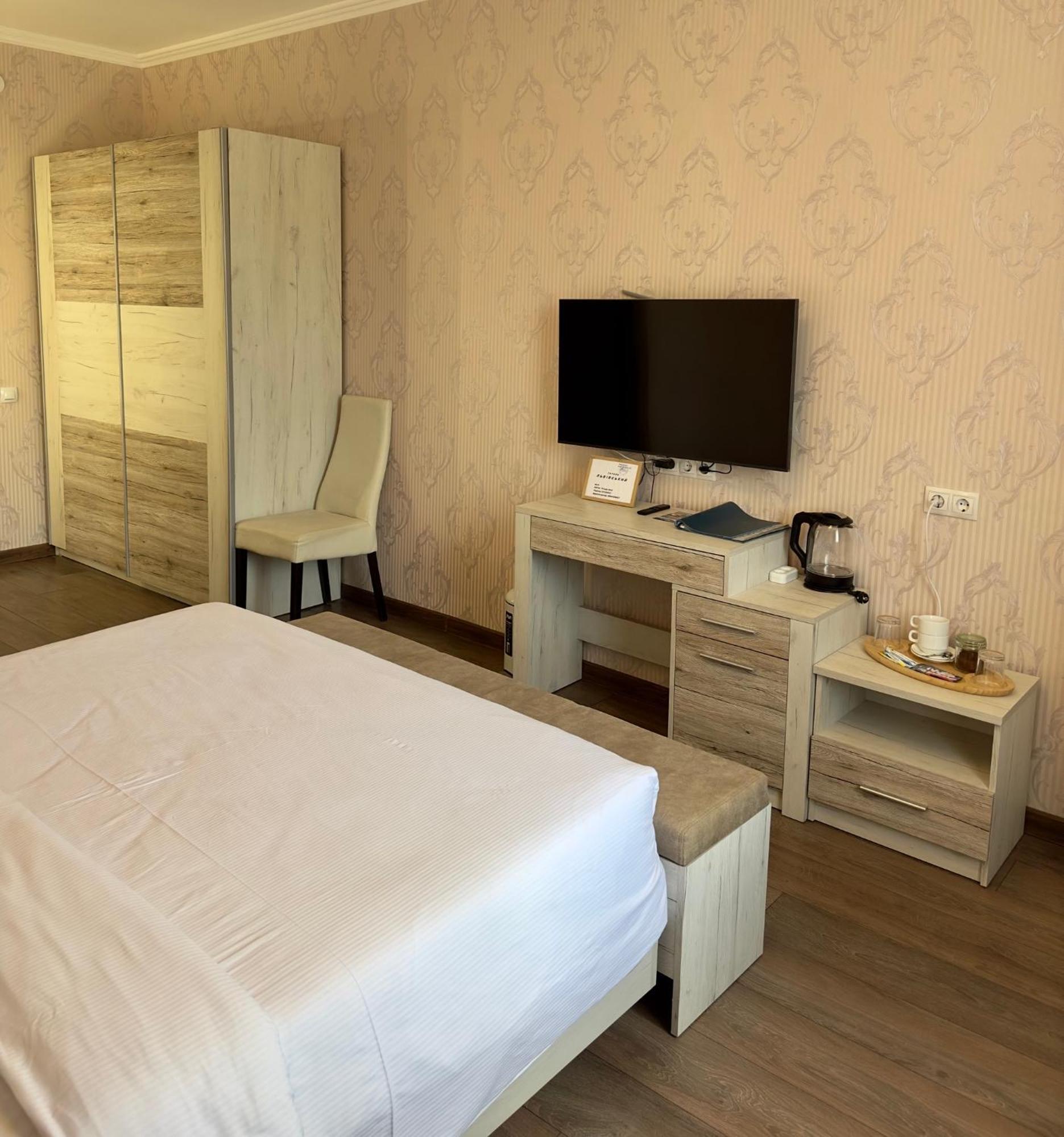 Львівський Hotel ภายนอก รูปภาพ